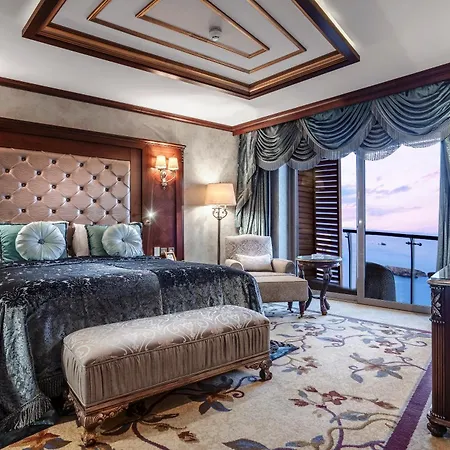 Merit Royal Premium Hotel Casino & Spa-2